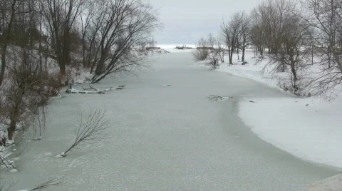 0820-13 - MOS Stock Footage 236416