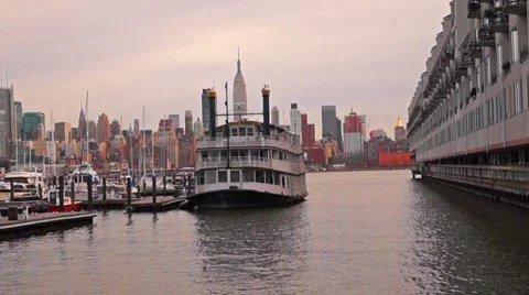 0827 Manhattan, NYC Stock Footage 33750100