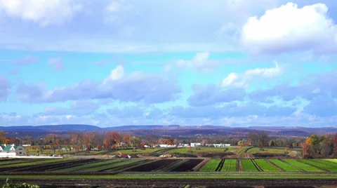 0842  Amazing clouds over Warwick, NJ  Video stock 33767887