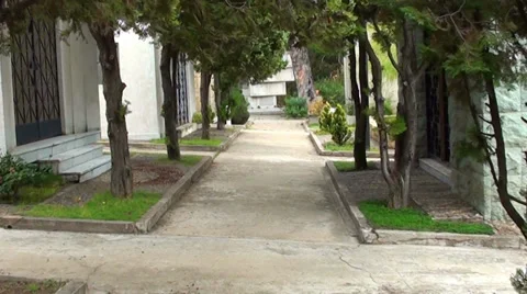 0872 A nice Walk in the Cemetery Stock Footage 35105712