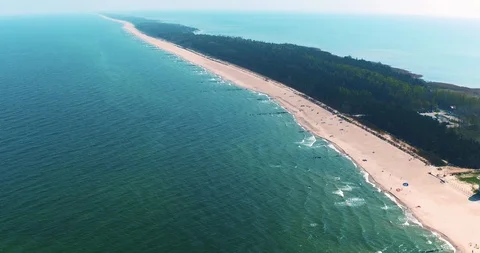 0889 The drone flies over the Baltic Sea. Stock-Footage 112108476