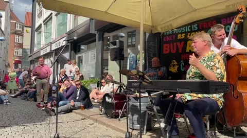 09-07-2022 Aarhus Denmark - Jazz in central Aarhus Stockbeeldmateriaal 201028604