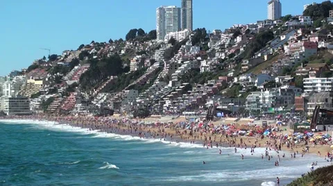 0977  Beach on summer, Viña del Mar, Chile Video stock 33863465