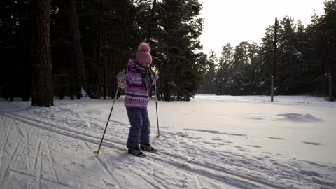 1 00004256 Stock Footage 271157080