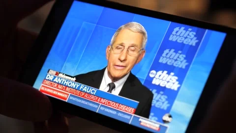 1 August 2021: Watching Dr. Anthony Fauci Speaking about Delta Variant at ABC Stock Footage 158178994