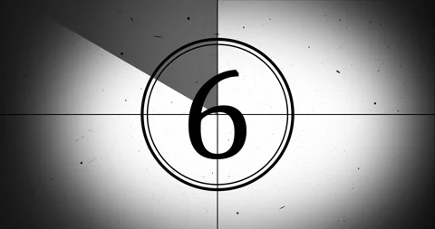 10 to 0 seconds countdown with vintage film featuring grain texture with scratch Vídeo Stock 335699576