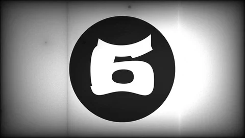 10 seconds old cinematic countdown of bold white digits on big black circle Stock Footage 94076316