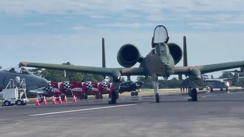 A-10 Thunderbolt II on flight line Video stock 180514063
