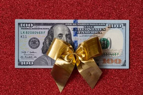 100 dollar banknotes with bow Stock Photos