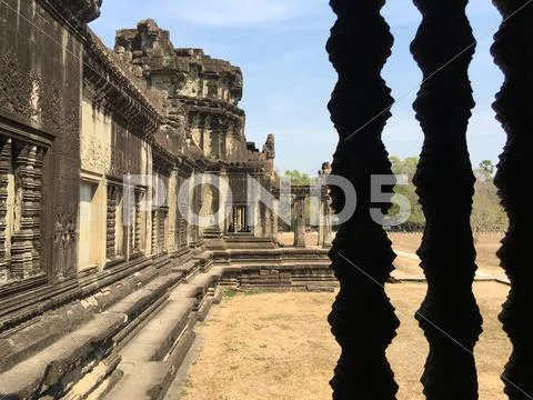 1000 Buddhas Gallery Stock Photos