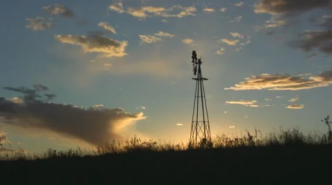 10032010 Stock Footage 890712