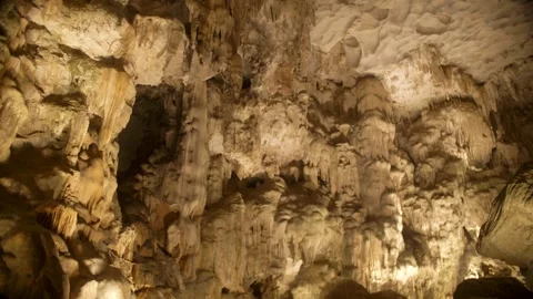 107 Large Cave Flow Formations Oon The Ceiling Video stock 347850373