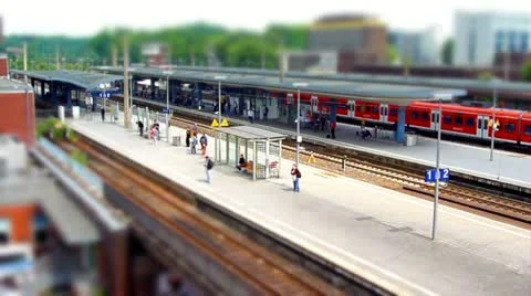 10700 train station tilt shift time lapse Vidéo 11271727