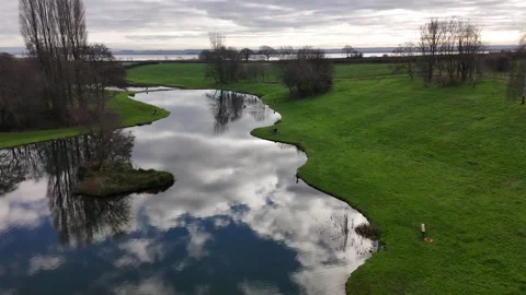 10am Sun 14/01/24 Reflection on open water swim lake Stockbeeldmateriaal 262745368