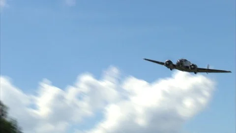 AT-11 Beech Kansan Fly By Vídeo Stock 84233938