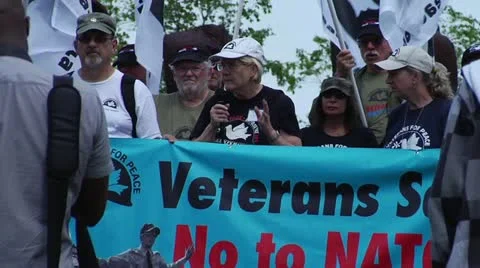 11005 008 0113ML A Stock Footage 11113435