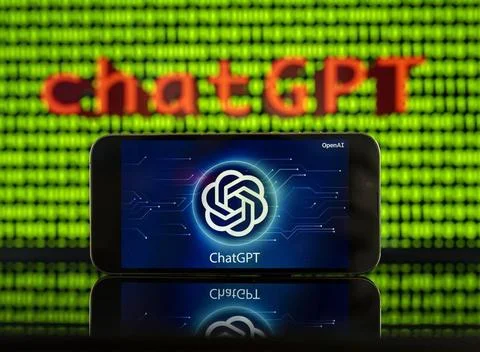 11.04.2023, Grüner Binär-Code auf Bildschirm mit Schriftzug chatGPT 11.04.. Photos