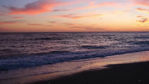111 00240740 Stock Footage 334336898