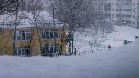 1122311 01 Stock Footage 301051033