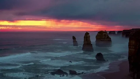 The 12 Apostles Sunset Timelapse, Great Ocean Road, Australia 動画素材 84041683