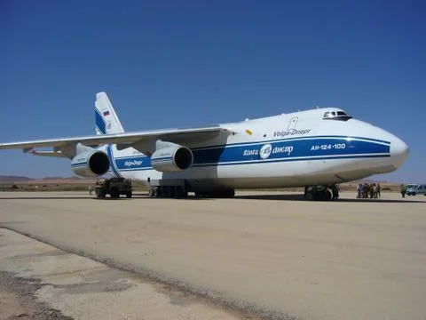An-124-100 Stock Photos