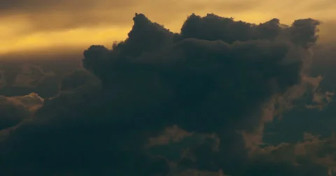 130825 SUNSET CLOUDS 4K Stock-Footage 27798639