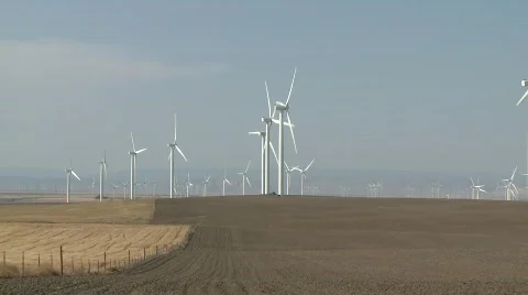 1396 - Wind farm static shot 動画素材 752358