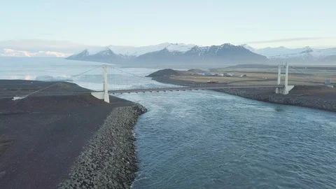 140 Stock Footage 128795428