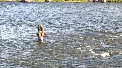 141127c man flyfishing in the river Stock Footage 44313194