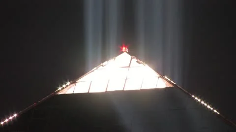 1440 Pyramid 3 스톡 동영상 11449308