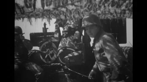 155mm Howitzer 4 Stock Footage 36295632