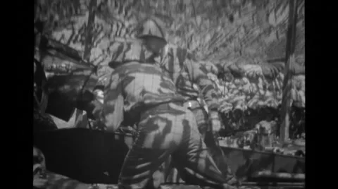 155mm Howitzer 5 Stock Footage 36305718