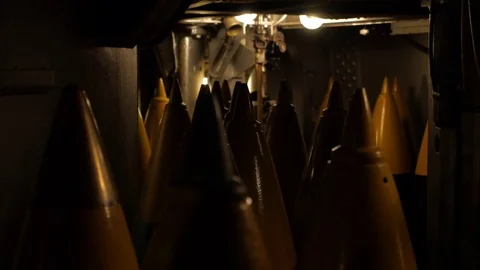 16 in guns - shells in storage - WWII Battleship 库存影片 79839770