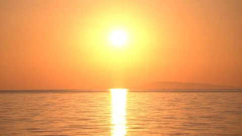 1633. Glorious Golden Sun Path over the Sea 4K Stock Footage 88730420