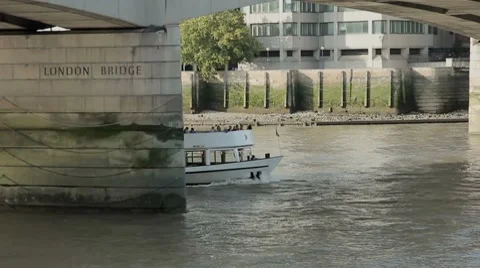 17 River view5 boat Stock Footage
