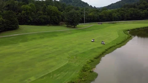 17th fairway drone Vídeo Stock 248054598