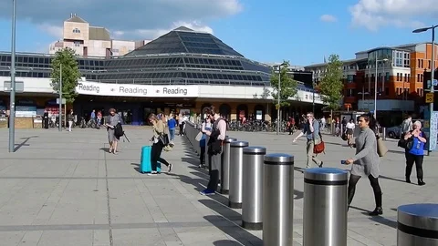 180614 BasRead 0037Ed Stock Footage 91011231