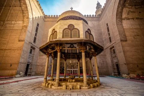 .18/11/2018 Cairo, Egypt, the interior of the main hall for the prayers of th Stock Photos