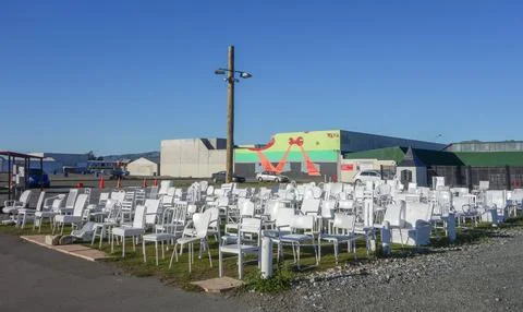 185 Empty Chairs in Christchurch Stock Photos
