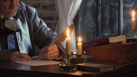 18th century man using a quill pen to write a letter Stock-Footage 212959149