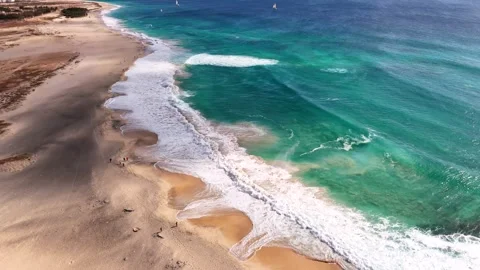 19 Orbit Beach Breaking-Waves Ponta-Preta 動画素材 273082974