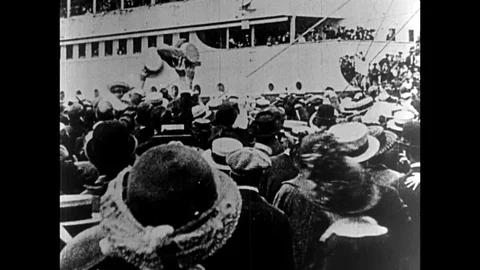 1915-RMS Lusitania / Cruise Ship / 1915 Stock Footage