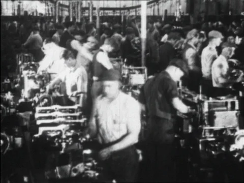 1919-Company / Ford / USA / 1920-1939 Stock Footage