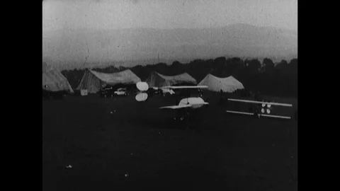 1922-Glider / Fokker / Wasserkuppe / Germany / 1922 Stock Footage