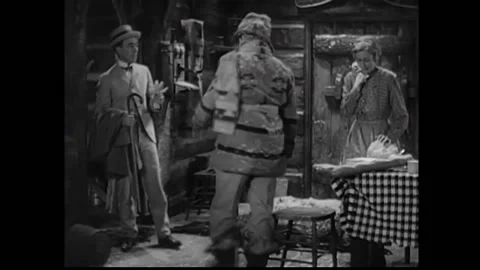 1933 - In this pre-code western comedy, a family continue to wish each other Stockbeeldmateriaal 241783117