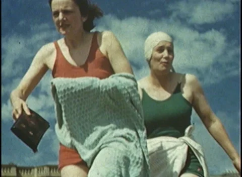 1934 : People at the Beach Stock Footage 152766638