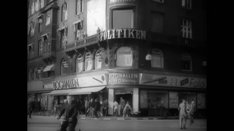 1939 - A giant map outside the newspaper offices of Politiken in Denmark show Stock Footage 160411089