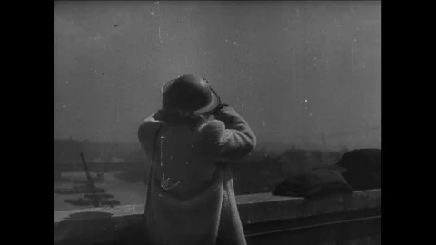 1940-The Blitz / Second World War / London / 1940 Stock Footage 77818906