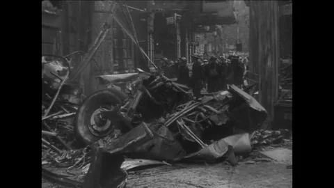 1940-The Blitz / Second World War / London / 1940 Video stock 77818913