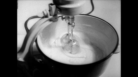 1940-Woman / Kitchen / USA / 1933 - 1940 Stock Footage